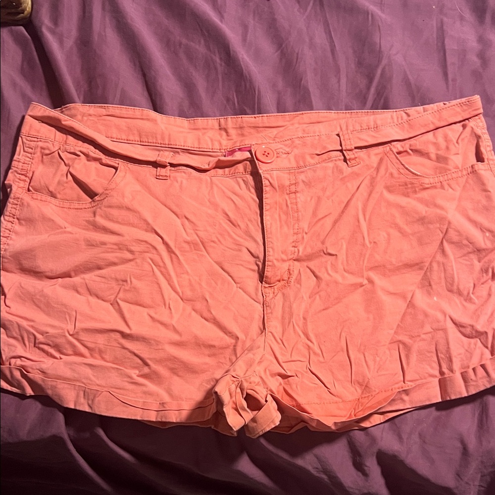 Women’s Coral Pink Cotton Shorts